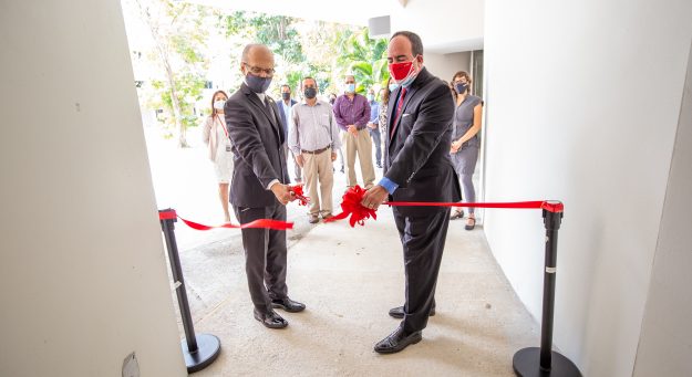 Dr. Jorge Haddock y Dr. Luis Ferrado