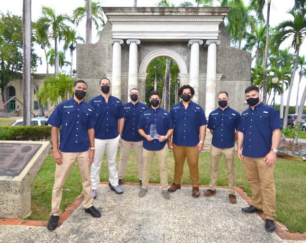 Estudiantes de Ingeniería del Recinto Universitario de Mayagüez de la UPR ganan primer lugar en competencia de construcción Estudiantes de Ingeniería del Recinto Universitario de Mayagüez de la UPR ganan primer lugar en competencia de construcción