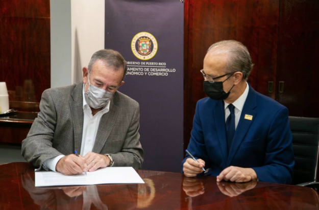 Estudiantes de la UPR colaborarán en inspecciones y evaluación de trámites en la Oficina de Gerencia de Permisos Estudiantes de la UPR colaborarán en inspecciones y evaluación de trámites en la Oficina de Gerencia de Permisos