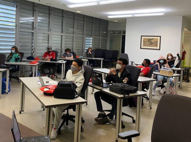 Academia STEAM Programa TRIO 3 Academia STEAM Programa TRIO 3