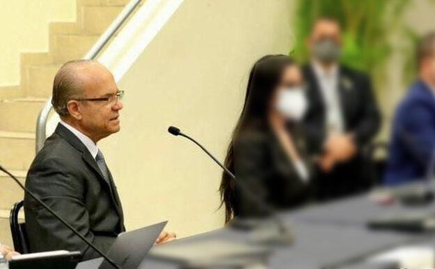 48 millones 48 millones