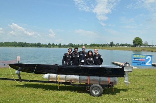 Equipo ganador-Cortesía Solar Splash Equipo ganador-Cortesía Solar Splash