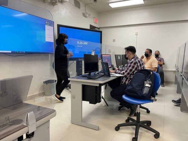 Facultad de la UPR en Arecibo participa de talleres (1) Facultad de la UPR en Arecibo participa de talleres (1)