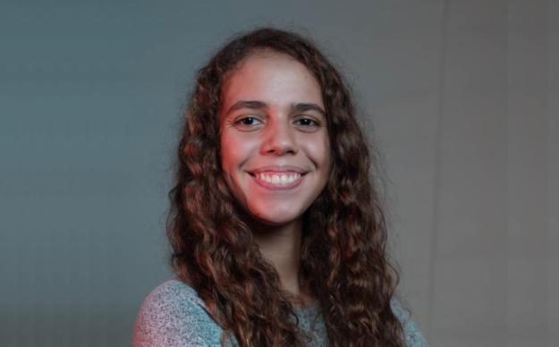 Rose Monique Varela Henriquez logra trabajo en Miami Herald – egresada COPU UPR Rio Piedras Rose Monique Varela Henriquez logra trabajo en Miami Herald - egresada COPU UPR Rio Piedras