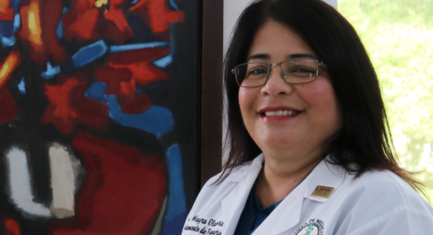 Dra. Mayra Olavarría Cruz, presidenta interina de la Universidad de Puerto Rico