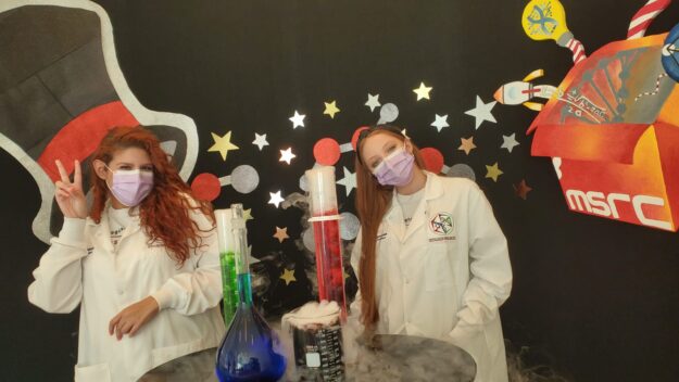 El Centro de Investigación en Ciencias MOleculares celebra una vez más su Casa Abierta El Centro de Investigación en Ciencias MOleculares celebra una vez más su Casa Abierta