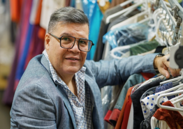 Juan Ortega – Profesor Miguel Vando Premio Excelencia URTA Juan Ortega - Profesor Miguel Vando Premio Excelencia URTA