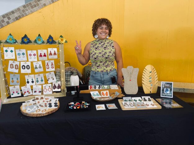 UPR en ARECIBO celebra a estudiantes emprendedores UPR en ARECIBO celebra a estudiantes emprendedores