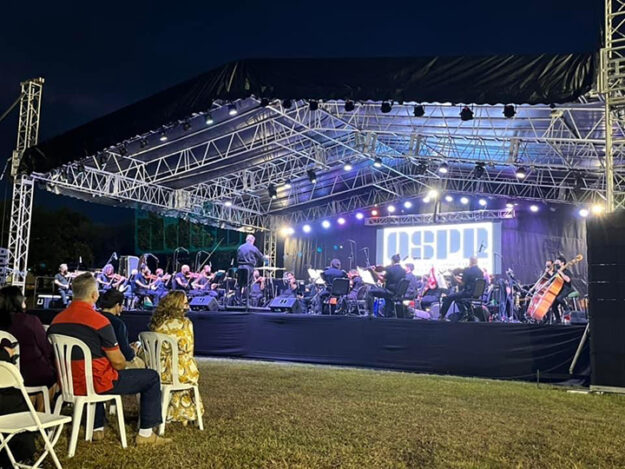 Atardecer con la Sinfónica en la Universidad de Puerto Rico en Aguadilla (UPRAg) Atardecer con la Sinfónica en la Universidad de Puerto Rico en Aguadilla (UPRAg)