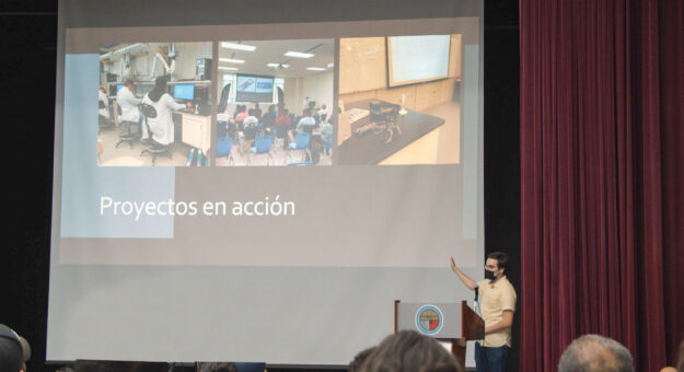 Actividad de reconocimiento a estudiantes de investigación 2