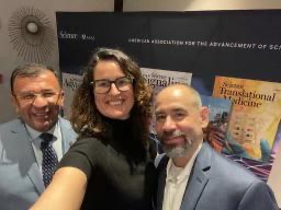 Dr Bolanos, Dra Godoy y Dr Cavallin Dr Bolanos, Dra Godoy y Dr Cavallin