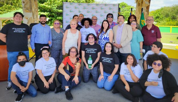 Primera Botella Enactus UPR-Bayamón Primera Botella Enactus UPR-Bayamón