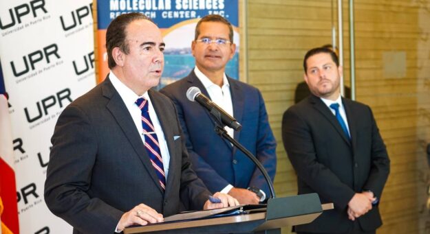 Gobernador asigna $17 millones para investigación, desarrollo y evolución de la industria de biociencias en Puerto Rico