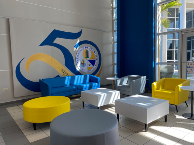 UPR Aguadilla moderniza espacios con nuevos mobiliarios UPR Aguadilla moderniza espacios con nuevos mobiliarios