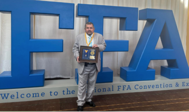 Dr. David Padilla Vélez Dr. David Padilla Vélez