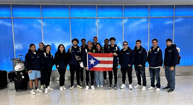 Equipo de Puente de Acero del RUM obtiene primer lugar en Canadá