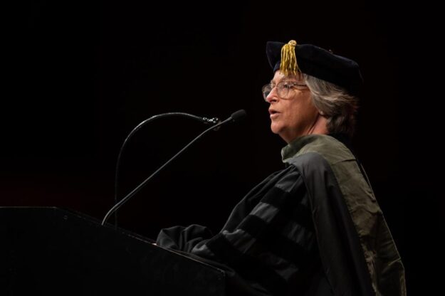 Dra. Wanda T. Maldonado, Decana de la Escuela de Farmacia del Recinto de Ciencias Médicas de la Universidad de Puerto Rico fue invitada para fungir como la oradora principal de la 155ª colación de grados de la Escuela de Farmacia de la Universidad de Michigan. Dra. Wanda T. Maldonado, Decana de la Escuela de Farmacia del Recinto de Ciencias Médicas de la Universidad de Puerto Rico fue invitada para fungir como la oradora principal de la 155ª colación de grados de la Escuela de Farmacia de la Universidad de Michigan.
