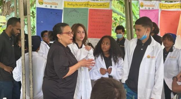 Niños y niñas científicos presentan investigaciones en la UPR