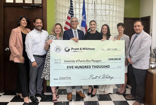 RUM recibe donativo de $500 mil de Pratt & Whitney para el desarrollo de proyectos de la industria aeroespacial RUM recibe donativo de $500 mil de Pratt & Whitney para el desarrollo de proyectos de la industria aeroespacial
