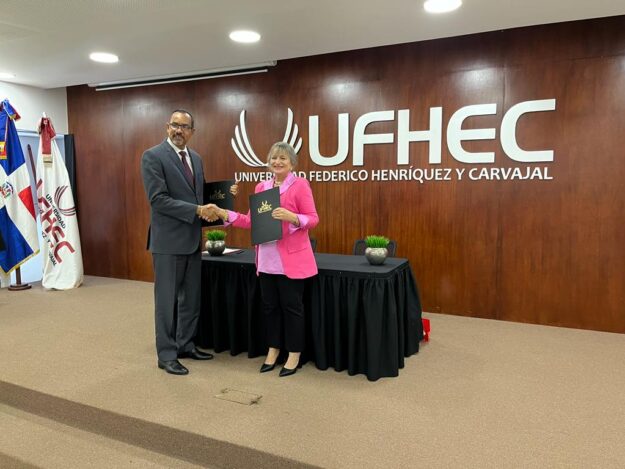 Alberto Ramírez y Angélica Varela Alberto Ramírez y Angélica Varela