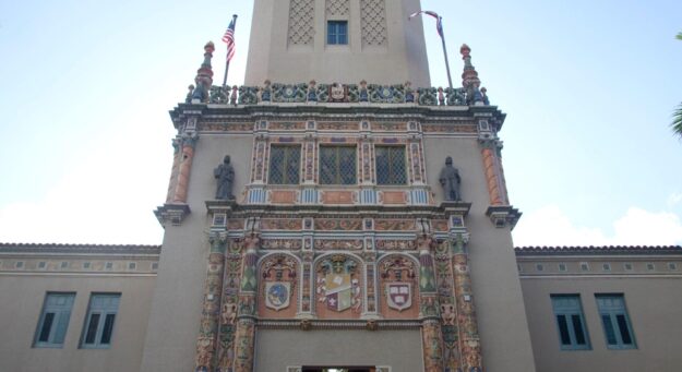 PRIMERA CUMBRE DE LAS CIENCIAS SOCIALES SOBRE VIOLENCIA DE GÉNERO