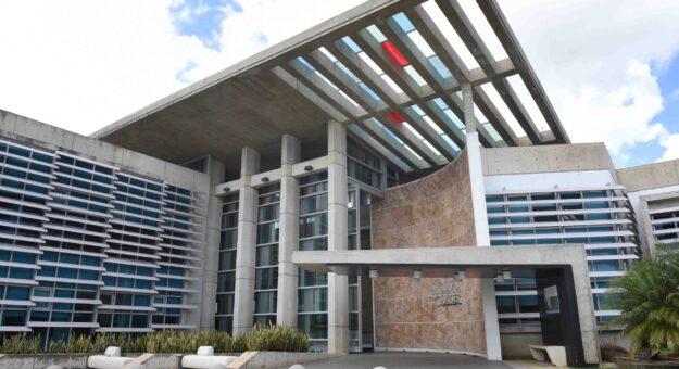 Investigadores del Centro Comprensivo de Cáncer presentan avances del estudio de prevención de cáncer asociado al VPH en pacientes con VIH