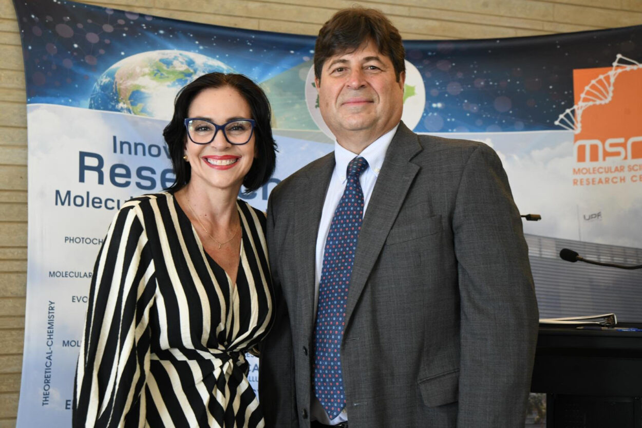 Dra. Yanira Raices Vega (Secretaria del Departamento de Educación de Puerto Rico), junto al Dr. José A. Lasalde Dominicci