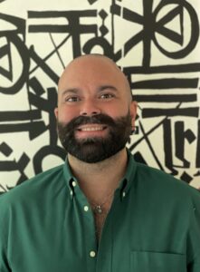 Folo de Dr. Juan F. Caraballo (color)