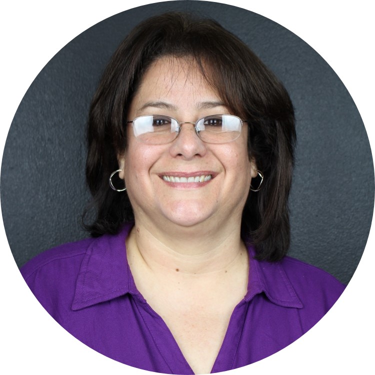 Foto de la Profa. Suzette Acevedo