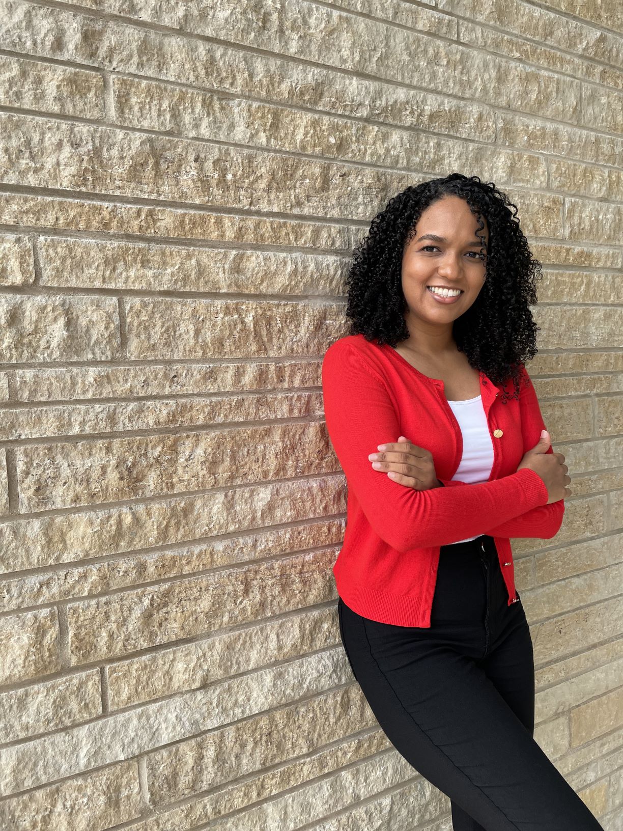 resize La joven investigadora Julissa Gonzalez en su casa de investigacion en Puerto Rico El Molecular La joven investigadora Julissa Gonzalez en su casa de investigacion en Puerto Rico El Molecular