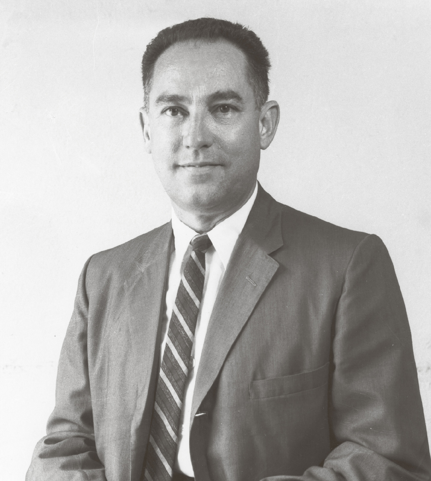 Perfil del doctor Amador Cobas