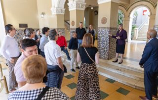 Potenciales inversionistas de la industria de biociencias visitan el Recinto de Río Piedras de la UPR
