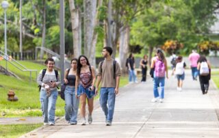 El Recinto de Río Piedras de la UPR inició clases hoy con un mayor número de estudiantes matriculados