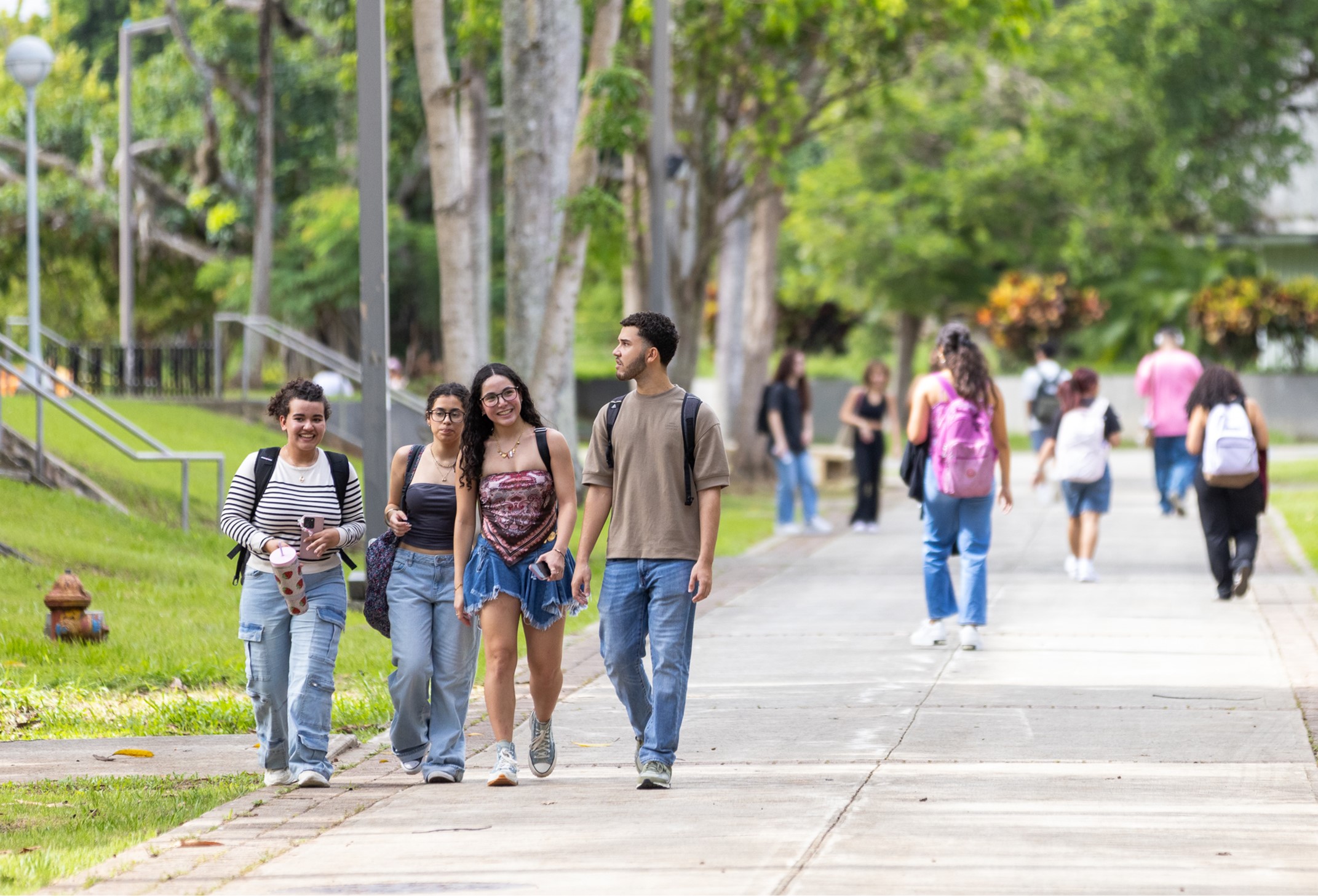 El Recinto de Río Piedras de la UPR inició clases hoy con un mayor número de estudiantes matriculados