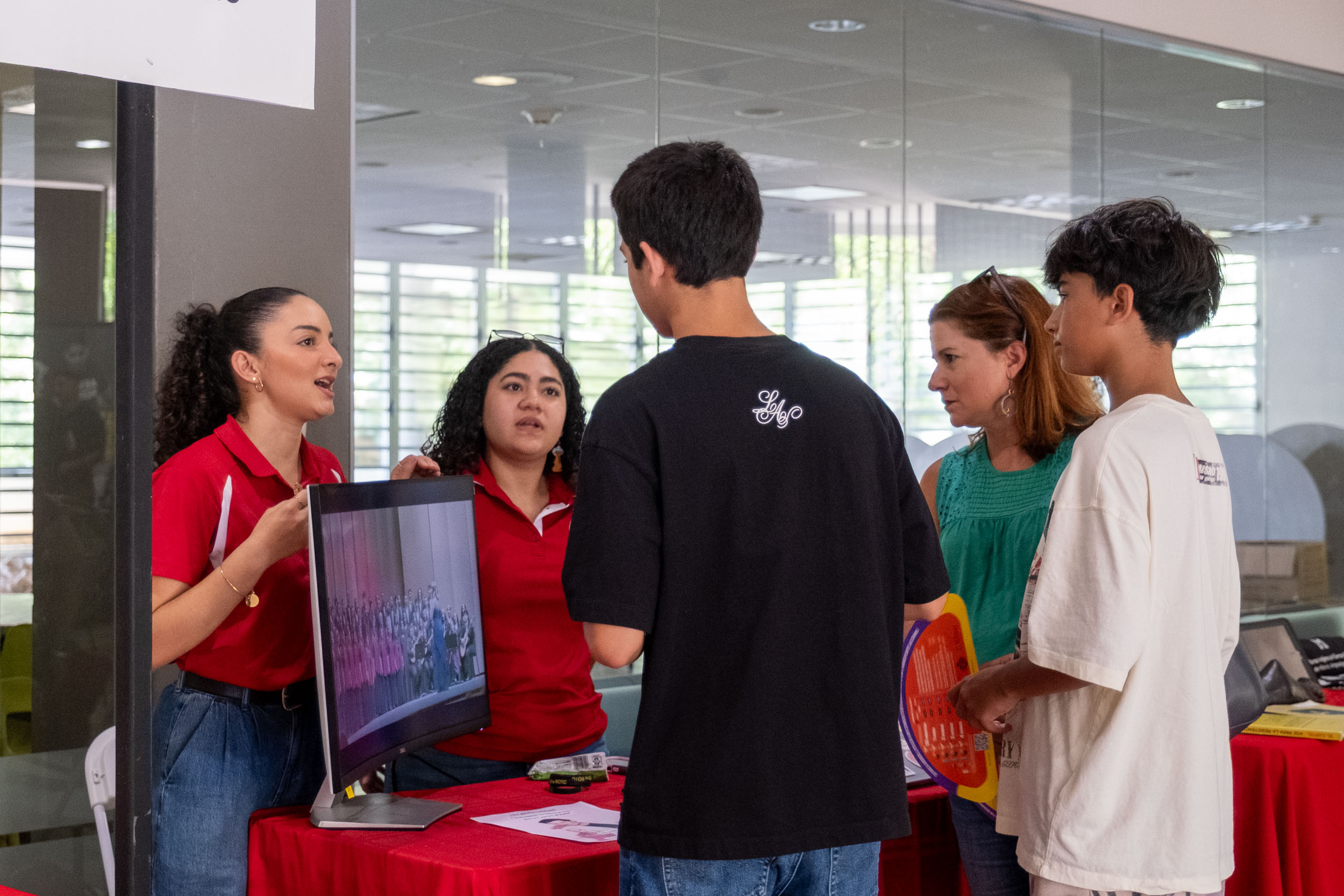 NuevoIngreso-16 Estudiantes de Nuevo Ingreso.