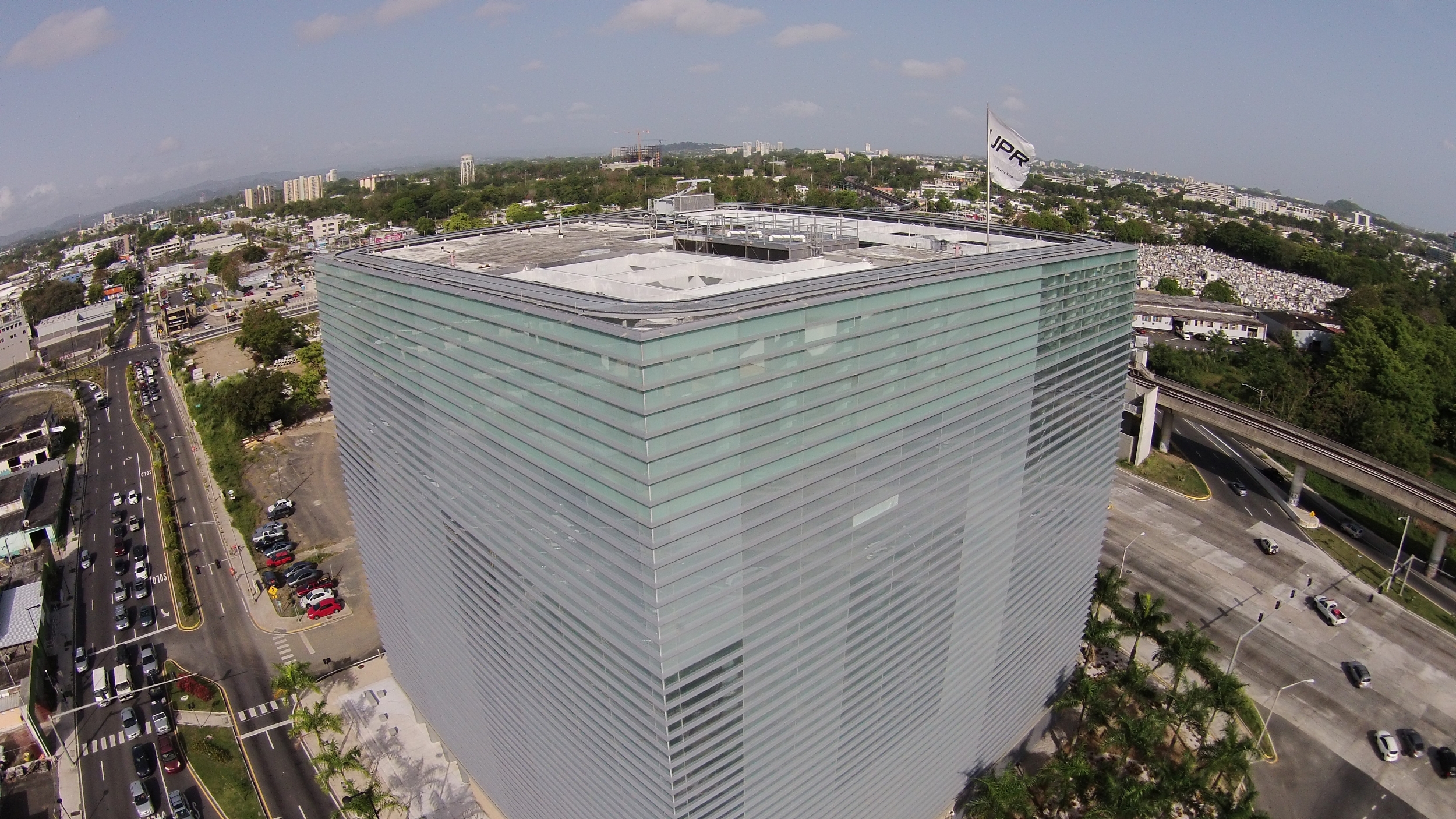 Vista aerea del edificio Centro Molecular UPR en Cupey – resize Vista aerea del edificio Centro Molecular UPR en Cupey