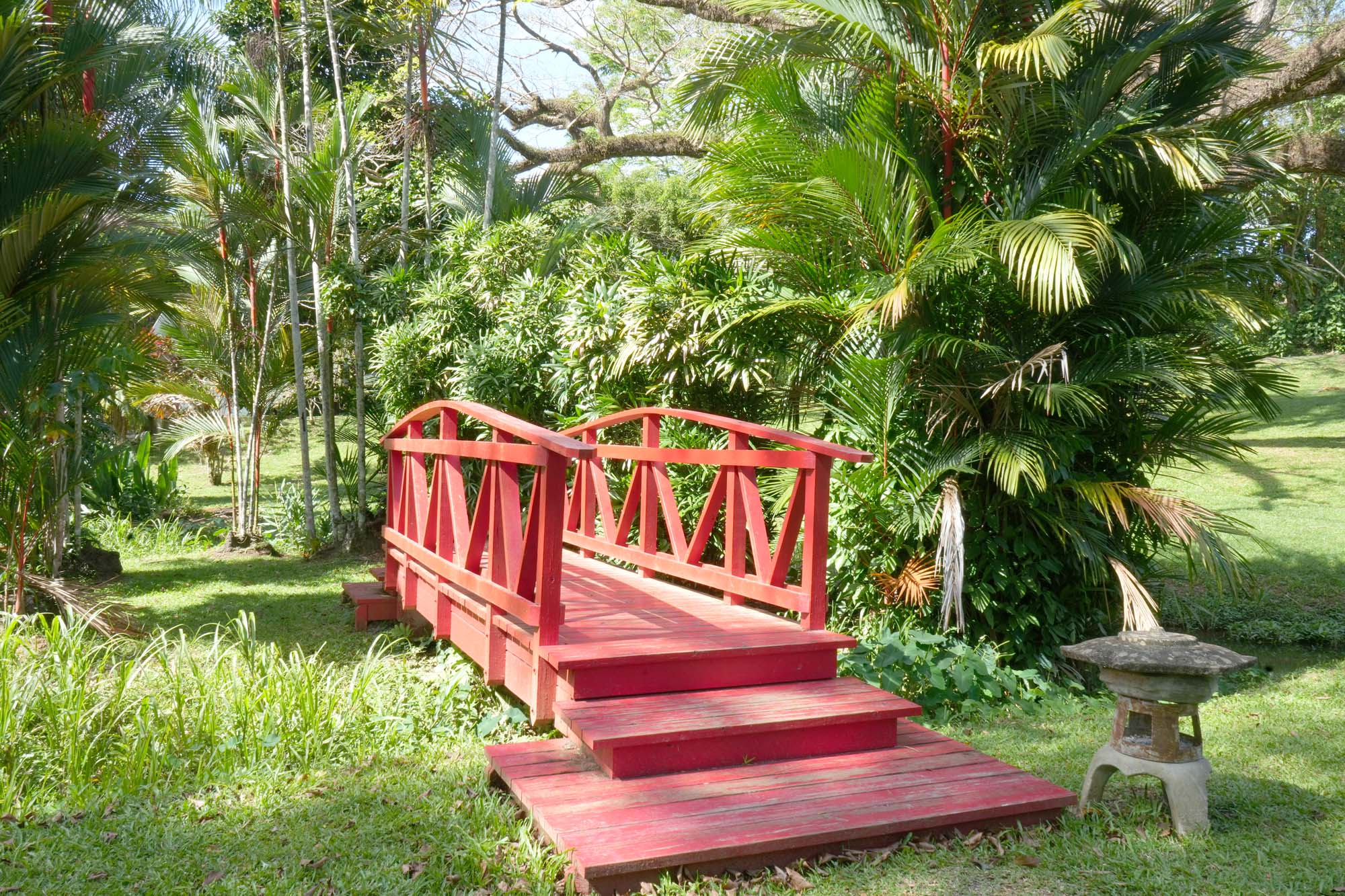 Puente rojo estilo Oriental