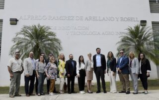 Secretario del DDEC visita el RUM para fortalecer alianzas estratégicas