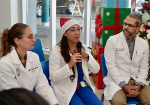 Dras. Ariana Alvarado y Alondra Martín, Residentes de Pediatría Dr. Ricardo García, Intensivista Pediátrico del Hospital Pediátrico Universitario 