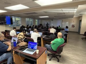 Los eventos se realizaron en el edificio de Administración de Empresas del Recinto Universitario de Mayagüez.