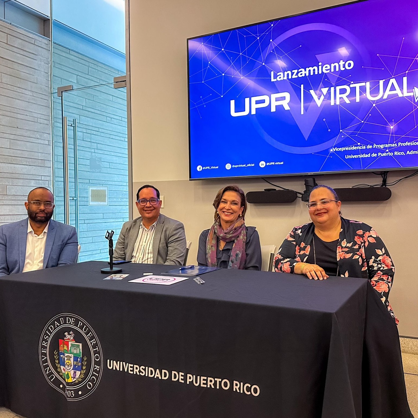 Lanzamos UPR Virtual, una plataforma que centraliza todos los programas académicos en línea en un solo portal, ampliando el acceso a la educación superior y proyectando a la UPR hacia una nueva era de innovación, flexibilidad e internacionalización.