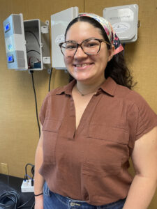 Andrea N. Belvis Aquino, también galardonada con la beca graduada GRFP de la NSF, completa actualmente su maestría en Ciencias en Ingeniería Industrial en el RUM y fue admitida al doctorado en Ciencias Atmosféricas en University at Albany (SUNY Albany).