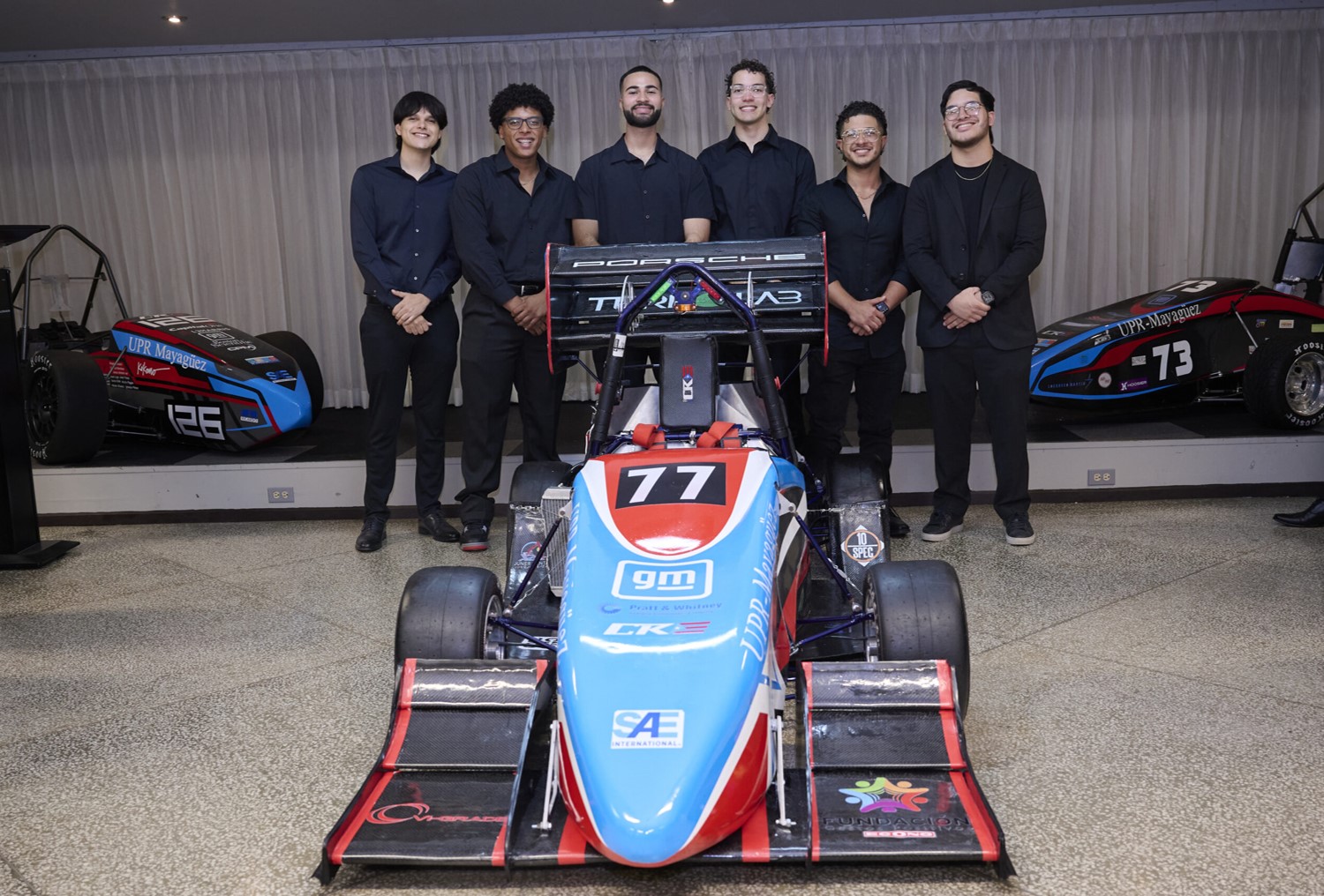 El Colegio Racing Engineering del RUM hace historia con su primer vehículo eléctrico rumbo a Formula SAE