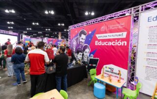 UPR presenta su oferta académica a miles de estudiantes durante The Student Experience Summit 2026