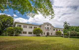 Edificio de Administración Central de la UPR