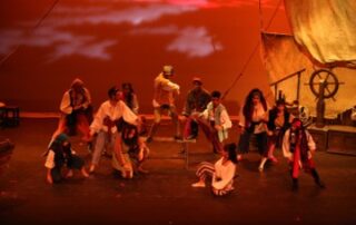 Teatro Rodante Universitario presenta la obra El mapa de la libertad: La historia de la pirata María Isabel