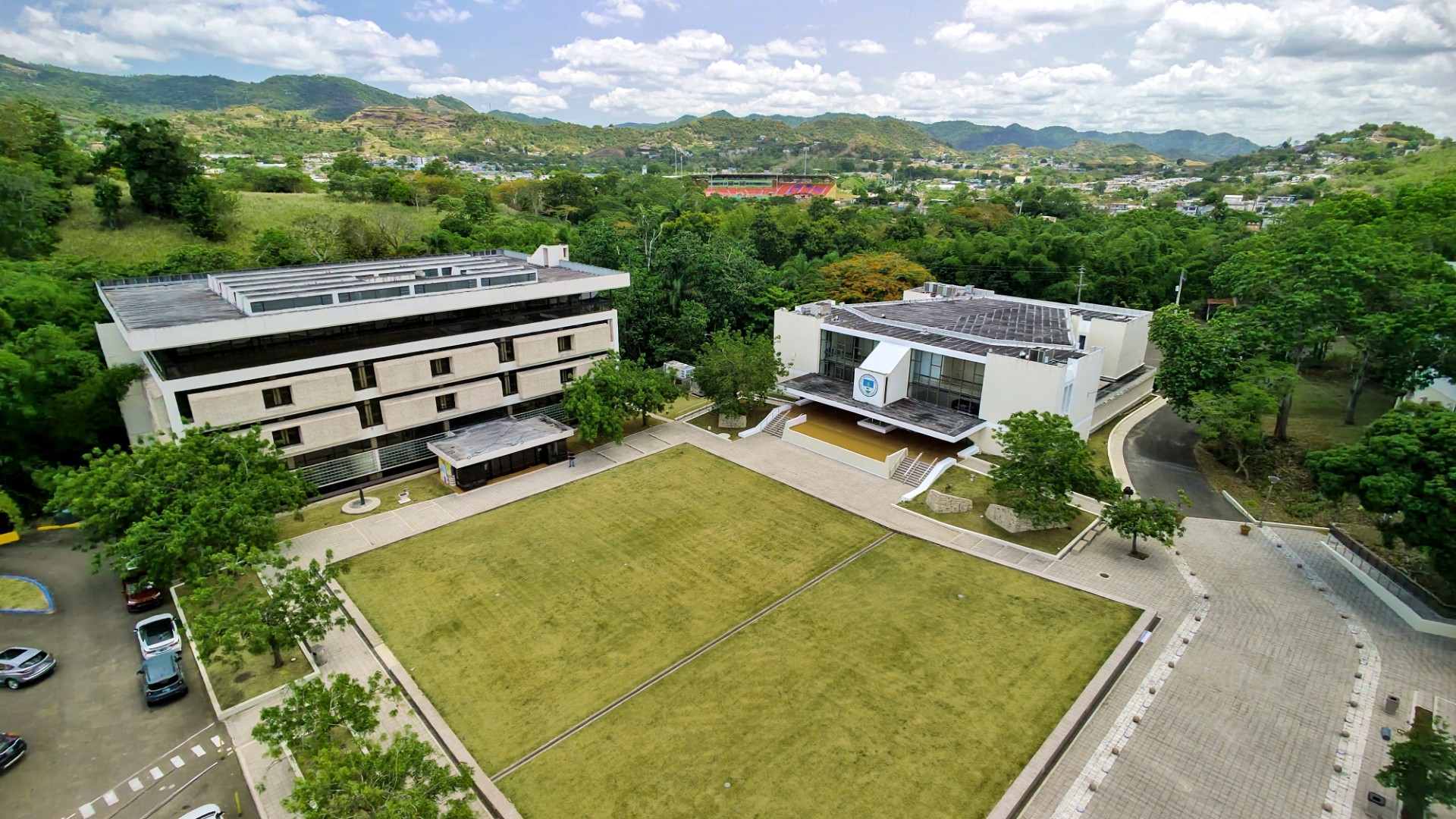 Vista aérea del campus de la UPR en Cayey.
